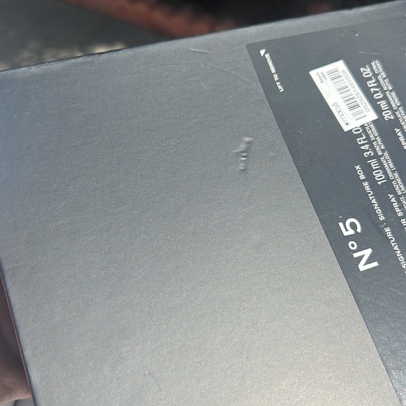 Chanel box.🖤 - Picture 9 of 16